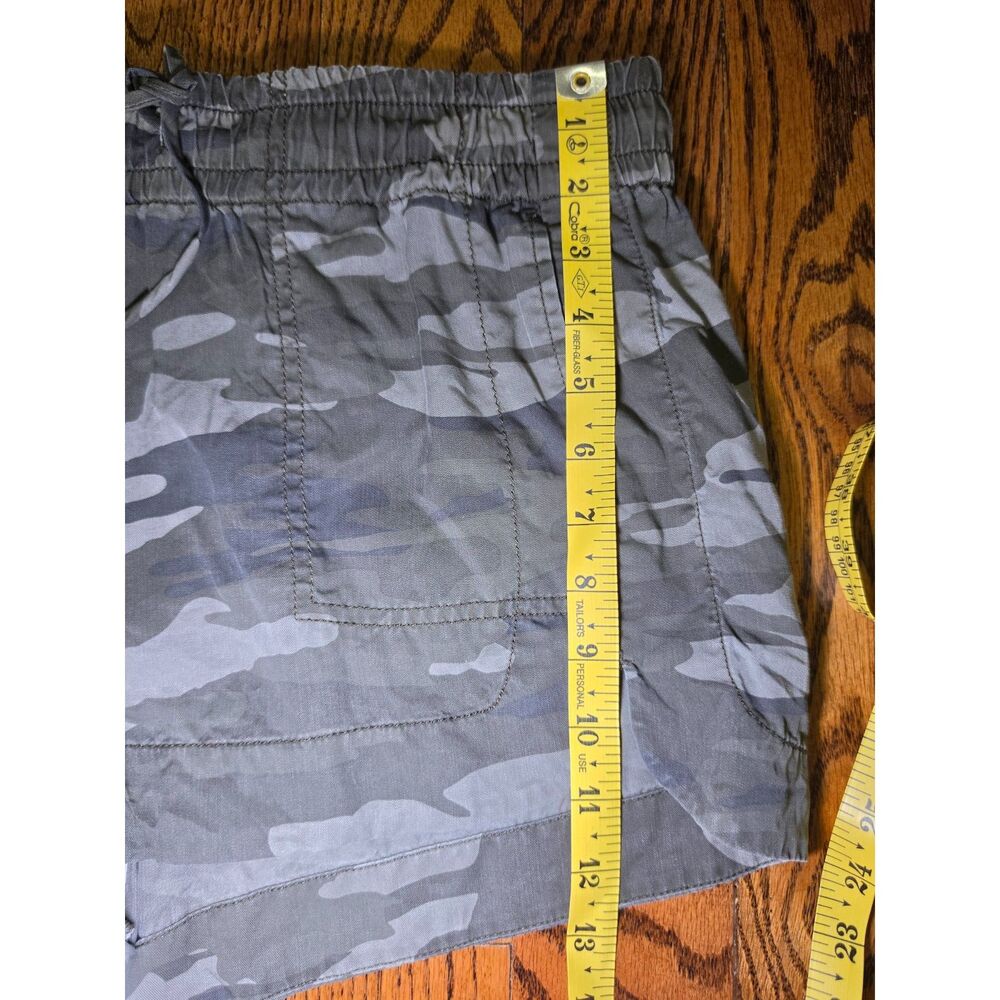 Express Camo Drawstring Shorts Size Small - Picture 8 of 8